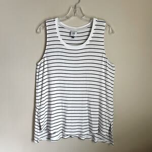 ✨ CAbi White/Black Striped Scoop Neck Stretchy Sleeveless Tank Top Size Medium